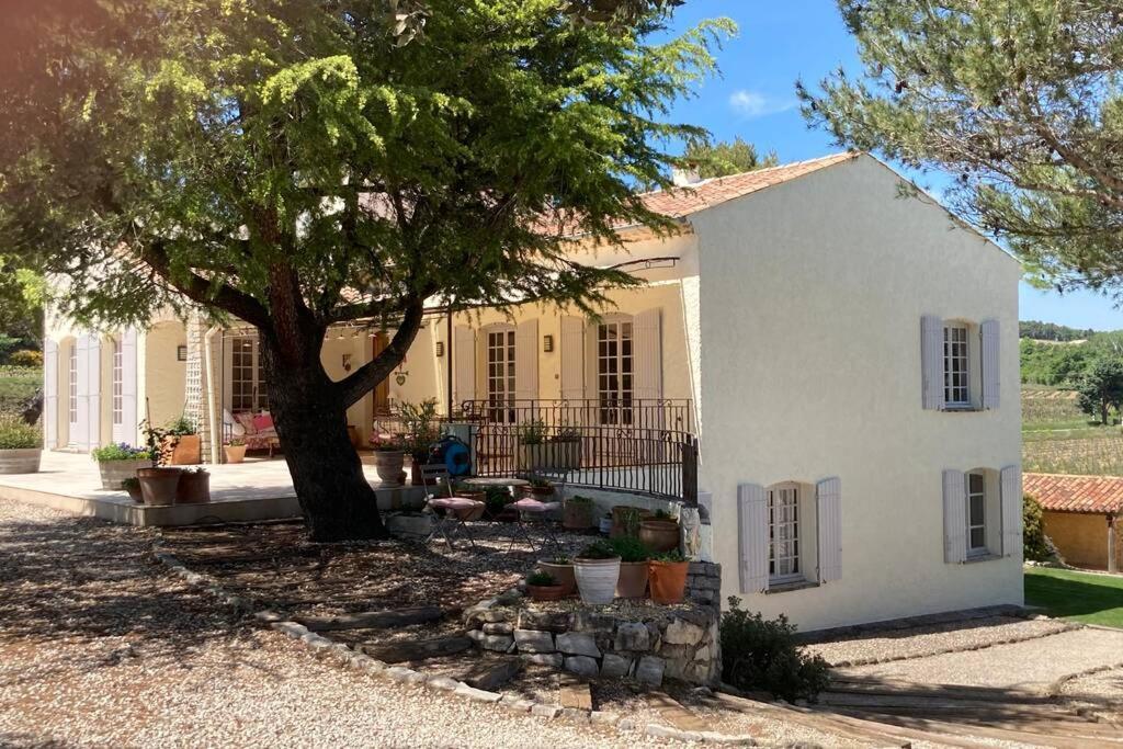 Le Clos Des Pins, Vue Mont Ventoux Roaix Exterior photo